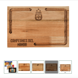 Tabla Asado Chica – FÚTBOL LICENCIA OFICIAL 35 cm de ancho x 25 cm de alto x 2 cm de espesor.30 cm de ancho x 20 cm de profundidad x 2 cm de espesor.